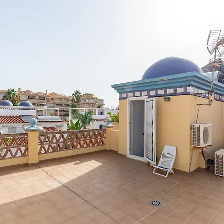 Villa Valentina - Renovated On Los Alamos Beach Torremolinos Exterior photo